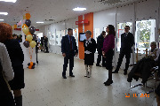 Сергей Горбань открыл новый многофункциональный центр в Октябрьском районе 